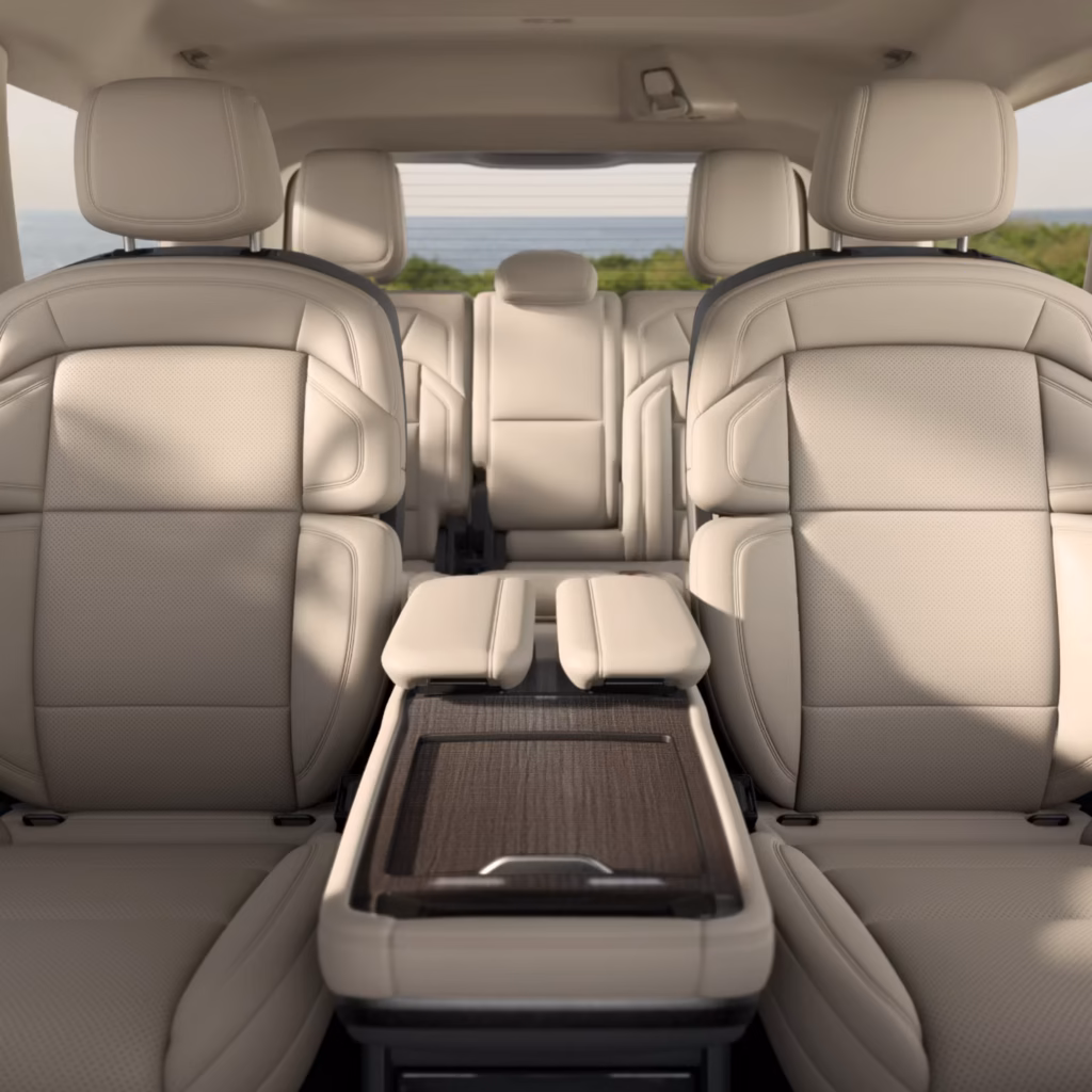 Long-Distance Transportation - Luxury limo and black car service Boynton Beach