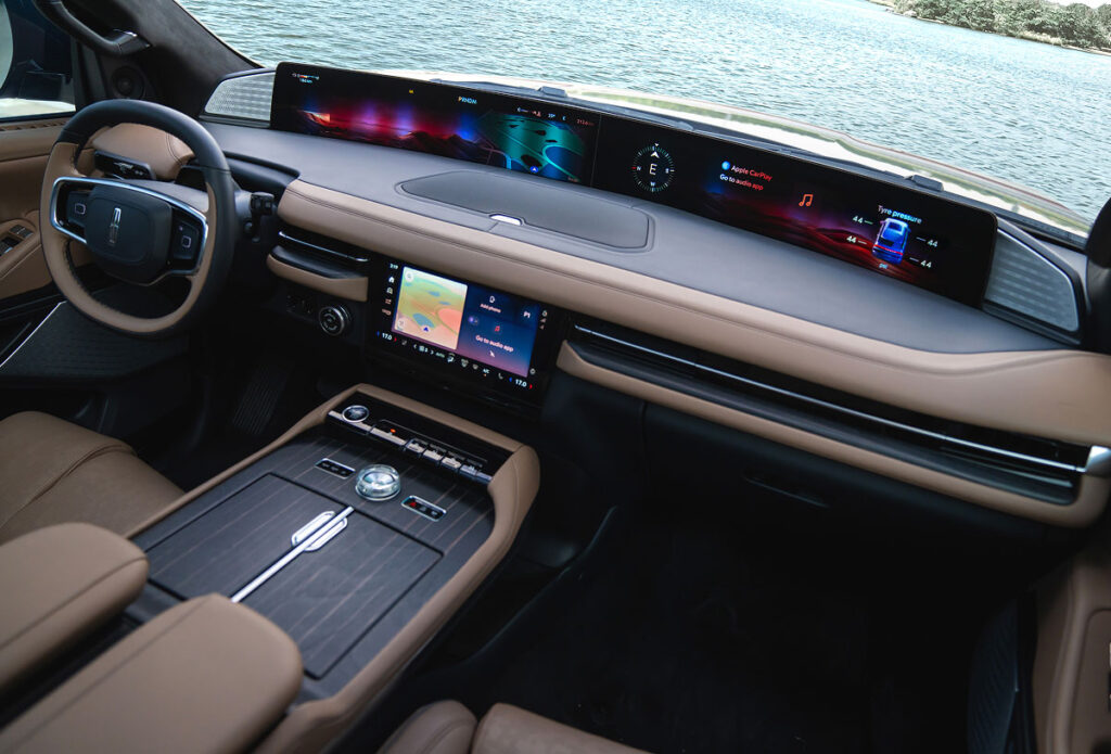Eau Palm Beach Resort Boynton Beach limo care service Boynton beach